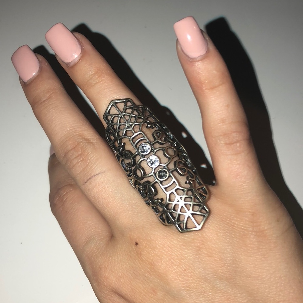 Long ring - Picture 2 of 3